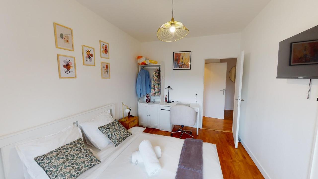 생드니 Live Like A Local Stylish 2Br With Balcony & Parking 아파트 외부 사진